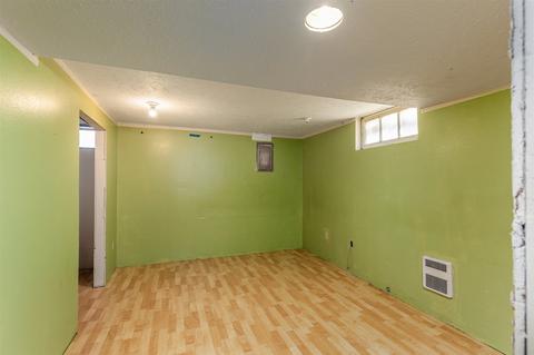 523 E Sanson Ave, Spokane, WA 99207 photo 20