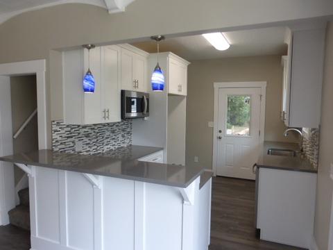 917 E 9th St, Spokane, WA 99202 photo 5