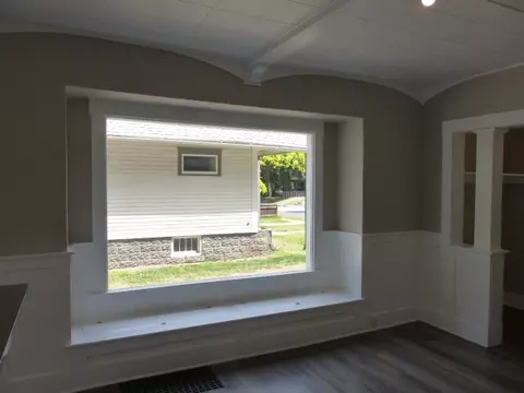 917 E 9th St, Spokane, WA 99202 photo 11