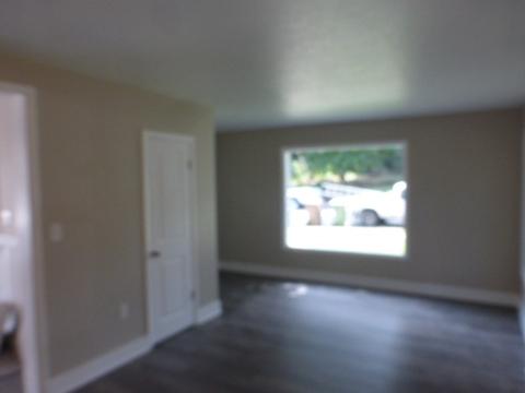 917 E 9th St, Spokane, WA 99202 photo 13