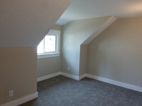 917 E 9th St, Spokane, WA 99202 photo 17