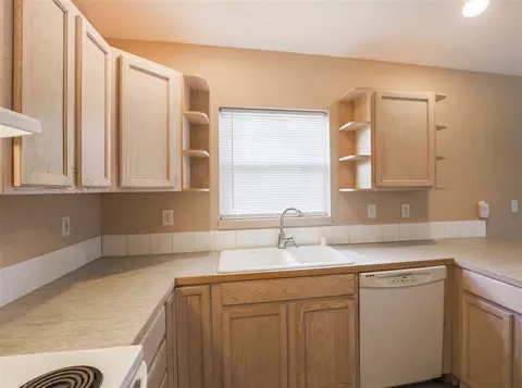 2520 E 6th Ave, Spokane, WA 99202 photo 7