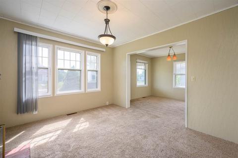4011 N Maple St, Spokane, WA 99205 photo 5