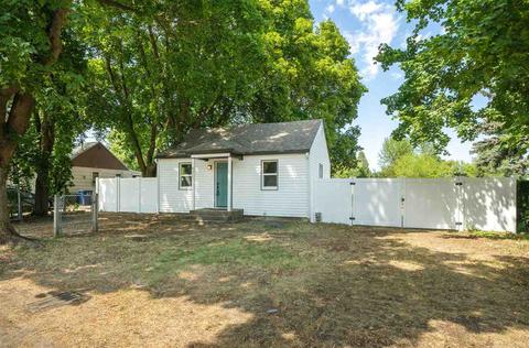 8317 E Harrington Ave, Spokane Valley, WA 99212 photo 2