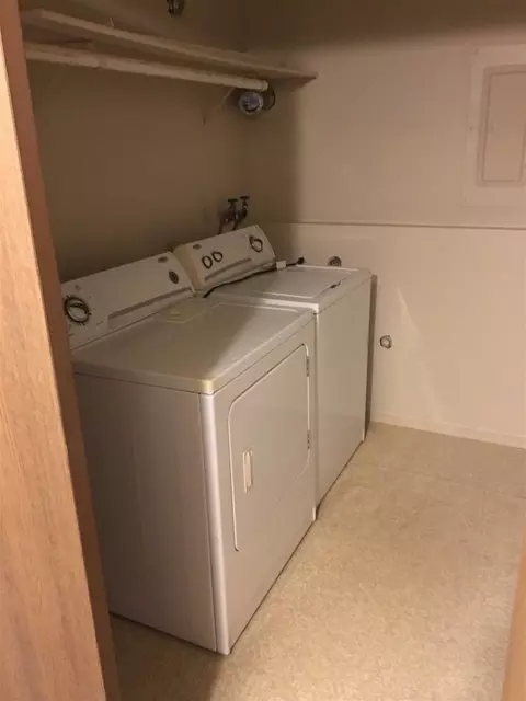 723 E 725 E Broad Ave, Spokane, WA 99207 photo 4