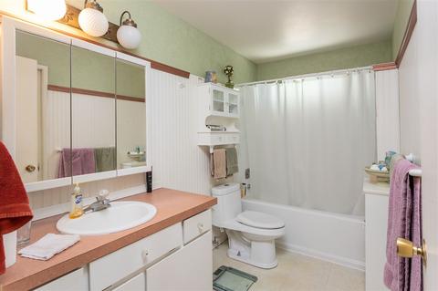 1006 E Pinecone Ct, Spokane, WA 99208 photo 10