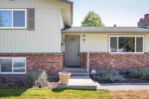 1006 E Pinecone Ct, Spokane, WA 99208 photo 20