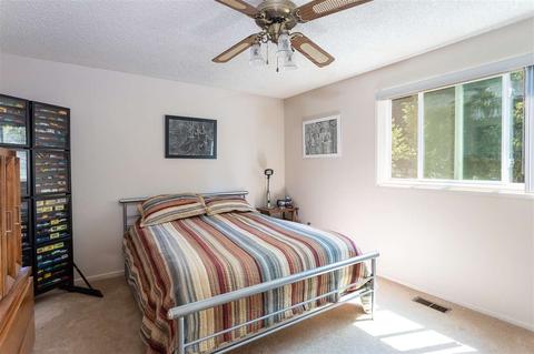 1006 E Pinecone Ct, Spokane, WA 99208 photo 8