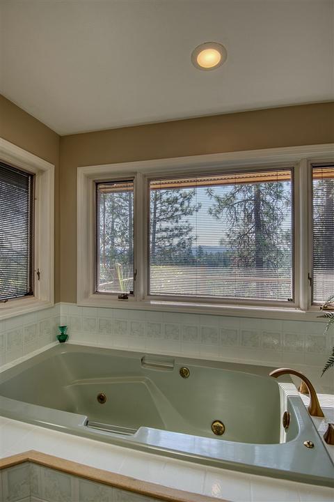 2017 E 30th Ave, Spokane, WA 99203 photo 27
