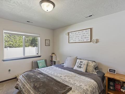 703 E Canterbury Ln, Colbert, WA 99005 photo 10