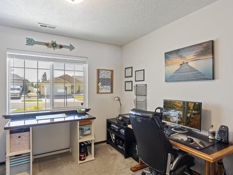 703 E Canterbury Ln, Colbert, WA 99005 photo 15