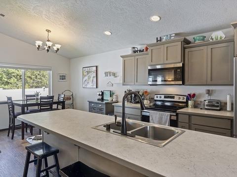 703 E Canterbury Ln, Colbert, WA 99005 photo 7