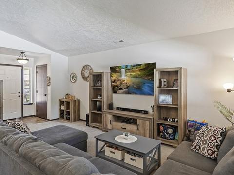 703 E Canterbury Ln, Colbert, WA 99005 photo 5