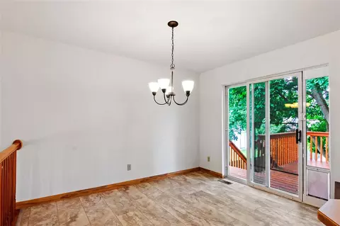 3918 E 25th Ave, Spokane, WA 99223 photo 8