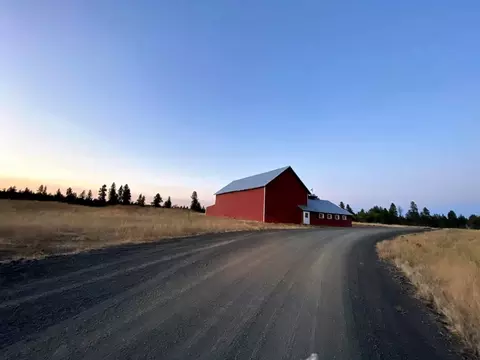 2217 E Red Barn Ln, Spangle, WA 99031 photo 13