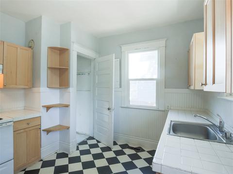 1118 E Baldwin Ave, Spokane, WA 99207 photo 7