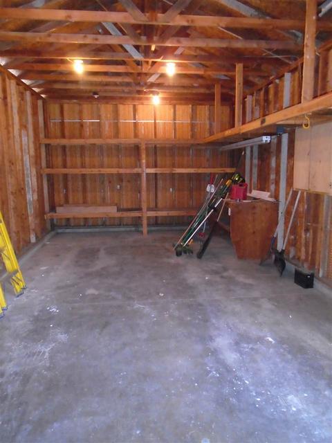 307 E Crown Ave, Spokane, WA 99207 photo 22
