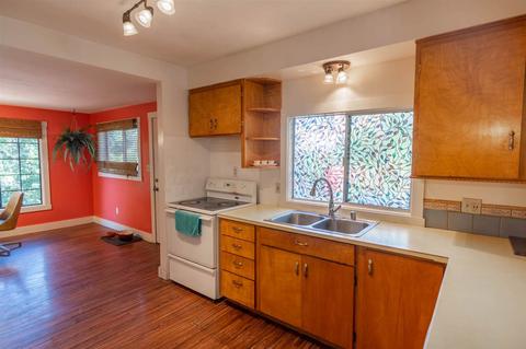 1825 E 8th Ave, Spokane, WA 99202 photo 5