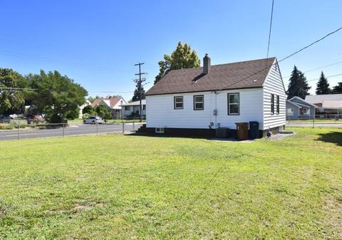 2029 E Heroy Ave, Spokane, WA 99207 photo 3