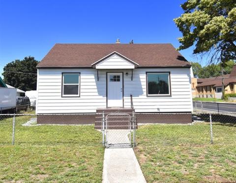 2029 E Heroy Ave, Spokane, WA 99207 photo 1