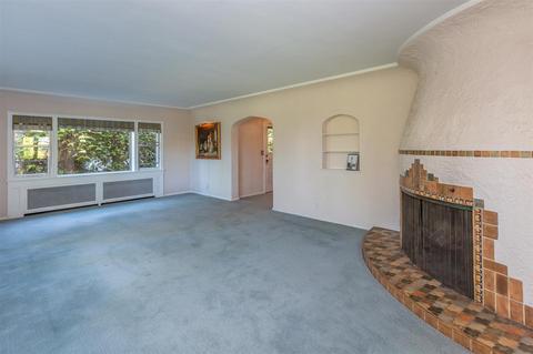 1207 E Overbluff Rd, Spokane, WA 99203 photo 9