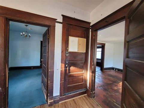 1807 E 5th Ave, Spokane, WA 99202 photo 2