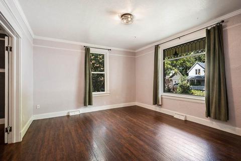 614 E 9th Ave, Spokane, WA 99202 photo 4