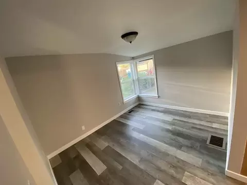 2717 E Sharp Ave, Spokane, WA 99202 photo 4