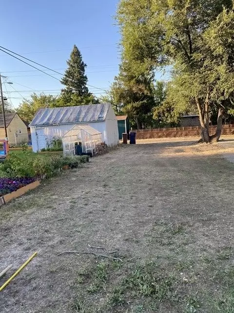 2717 E Sharp Ave, Spokane, WA 99202 photo 17