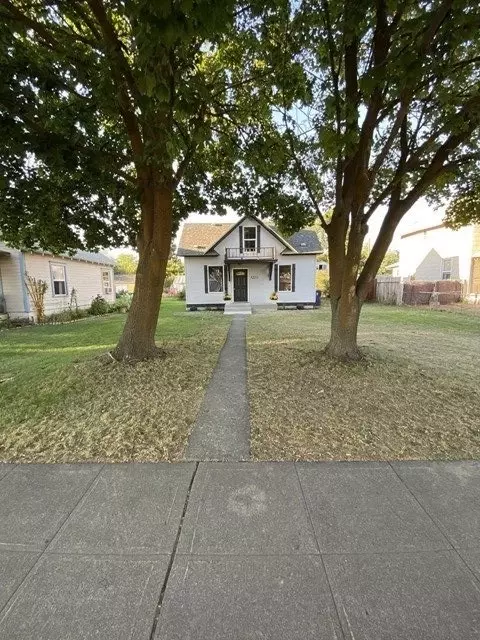 2717 E Sharp Ave, Spokane, WA 99202 photo 2