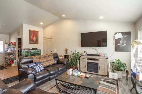 7327 E Rutter Ave, Spokane Valley, WA 99212 photo 3