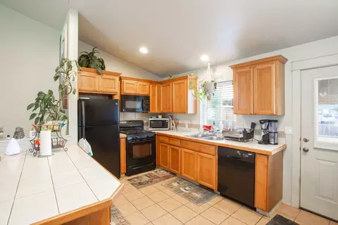 7327 E Rutter Ave, Spokane Valley, WA 99212 photo 6