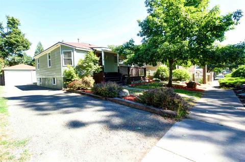 3833 E 35th Ave, Spokane, WA 99223 photo 1
