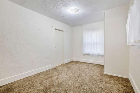 802 E Sanson Ave, Spokane, WA 99207 photo 12