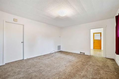 802 E Sanson Ave, Spokane, WA 99207 photo 6