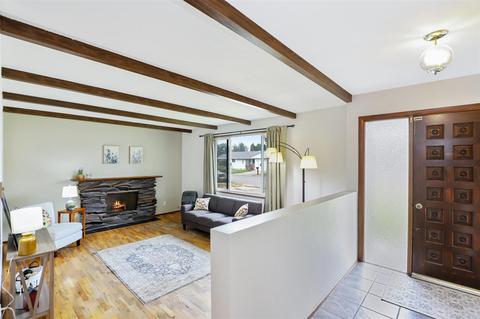13618 E 5th Ave, Spokane Valley, WA 99216 photo 2
