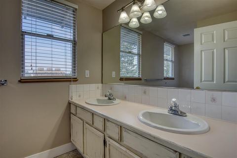 910 E 30th Ave, Spokane, WA 99203 photo 18