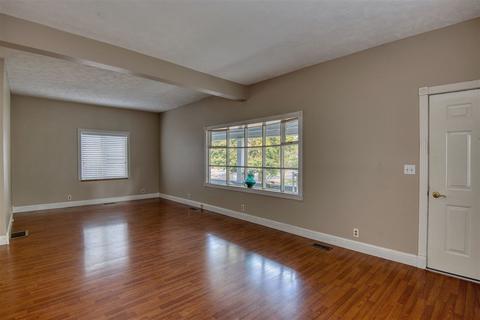 910 E 30th Ave, Spokane, WA 99203 photo 5
