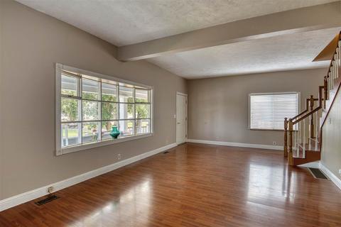 910 E 30th Ave, Spokane, WA 99203 photo 6