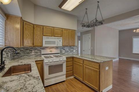 910 E 30th Ave, Spokane, WA 99203 photo 9