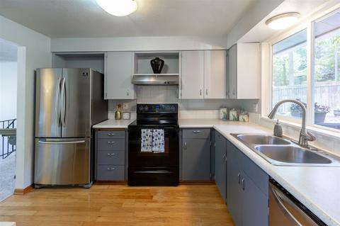 3924 E 16th Ave, Spokane, WA 99223 photo 13