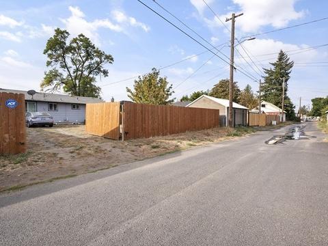 1625 E Queen Ave, Spokane, WA 99207 photo 22