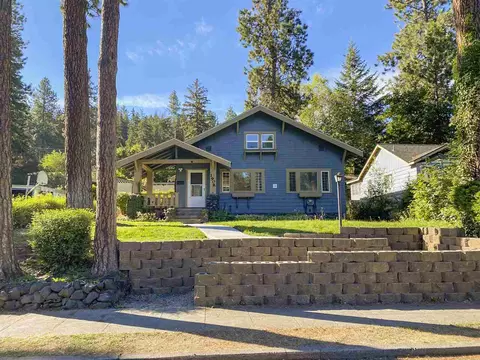 1908 E 16th Ave, Spokane, WA 99203 photo 1