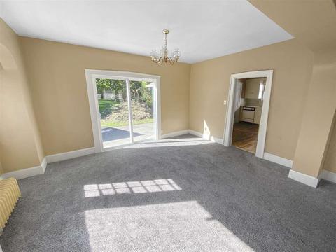 1908 E 16th Ave, Spokane, WA 99203 photo 4