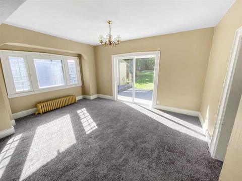 1908 E 16th Ave, Spokane, WA 99203 photo 8