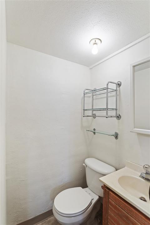 2011 E Sharp Ave, Spokane, WA 99202 photo 17