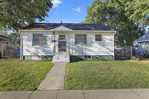 2011 E Sharp Ave, Spokane, WA 99202 photo 2