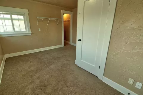 1911 E Queen St, Spokane, WA 99207 photo 14