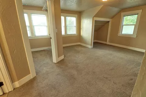 1911 E Queen St, Spokane, WA 99207 photo 16