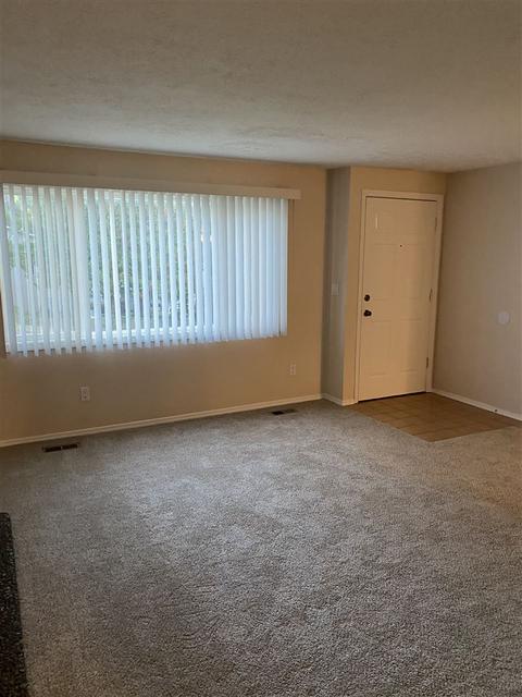 3625 E Pratt Ave, Spokane, WA 99202 photo 2